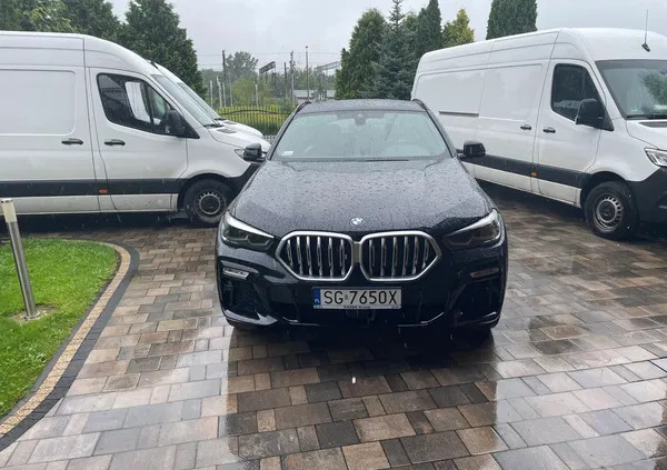 samochody osobowe BMW X6 cena 299000 przebieg: 97000, rok produkcji 2020 z Łazy